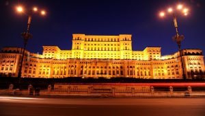 Ромънския-парламент